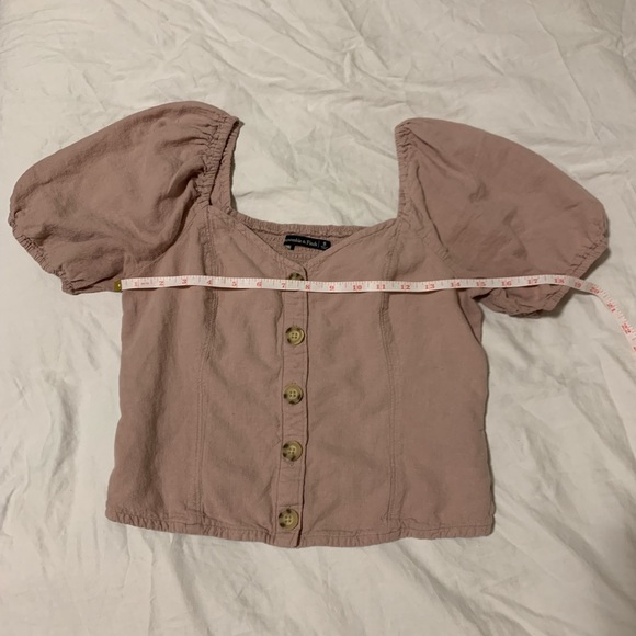 Abercrombie & Fitch Puff Sleeve Blouse - Picture 7 of 8